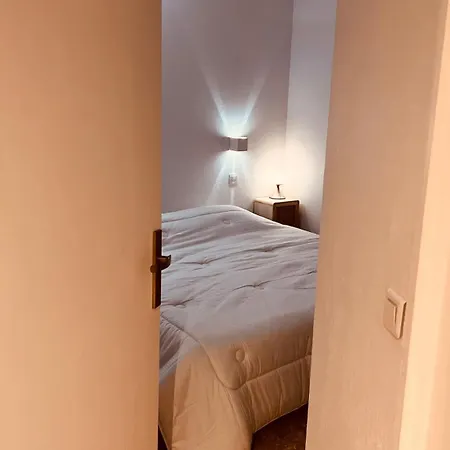 / / Marines De / Saint-tropez Gassin