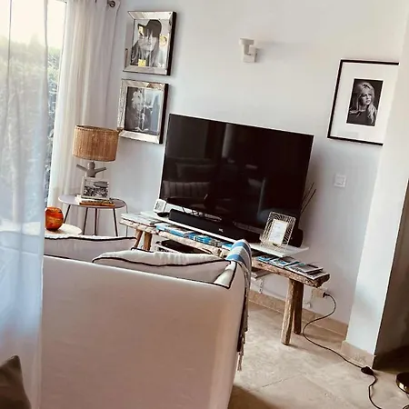 / / Marines De / Saint-tropez *