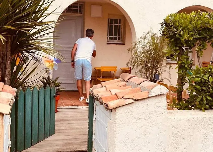 / / Marines De / Saint-tropez Гассен