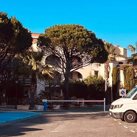 Apartament / / Marines De / Saint-tropez Gassin