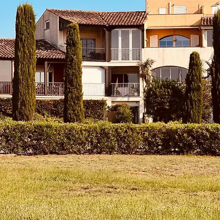 / / Marines De / Saint-tropez Apartament *