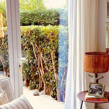 / / Marines De / Saint-tropez * Gassin