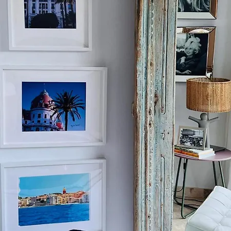 / / Marines De / Saint-tropez